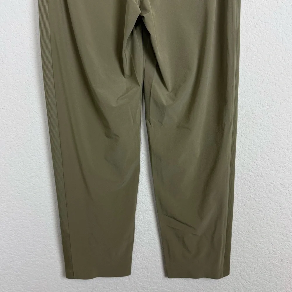 Brooklyn Mid Rise Ankle Pant in‎ Moss Green - Picture 11 of 15